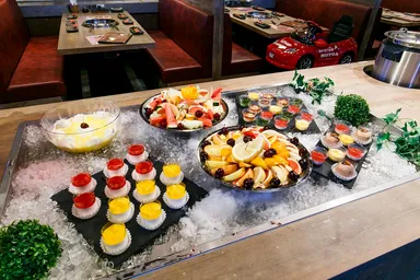 バラエティ豊かなビュッフェコーナー