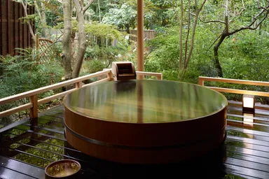 元湯 陣屋　客室露天風呂