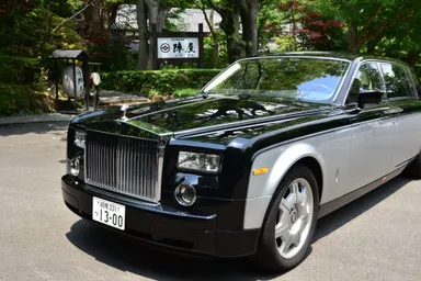 高級車で送迎