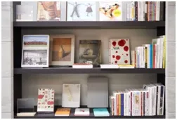 ライブラリーコーナー