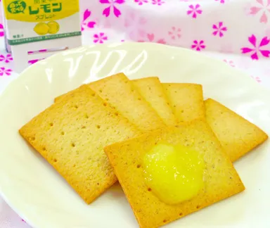 商品使用例(3) クラッカーに