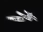 鍛造オーダーメイドの婚約指輪、結婚指輪