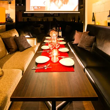 大人気のソファー席