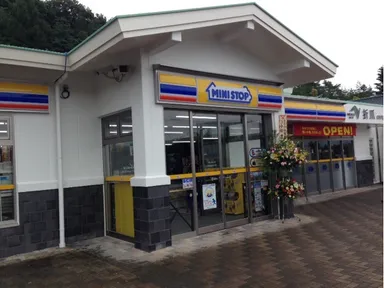 八戸自動車道（折爪ＳＡ上り店）