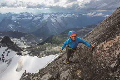 Photo：Mikey Schaefer