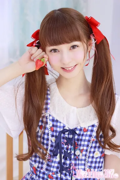 ミスいちご 月乃雫