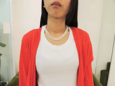 Ｔシャツ＋３連ネックレス