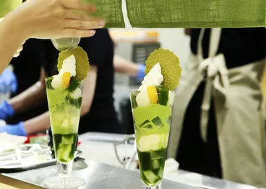 300食以上を販売