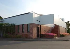 体力医学研究所の外観