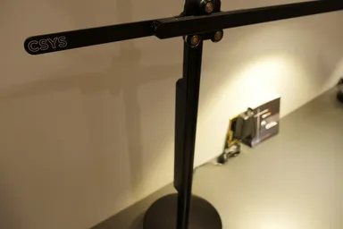 Dyson CSYS(TM) desk設置風景3