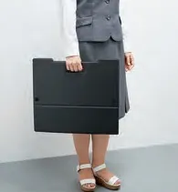 折りたたんで持ち運び