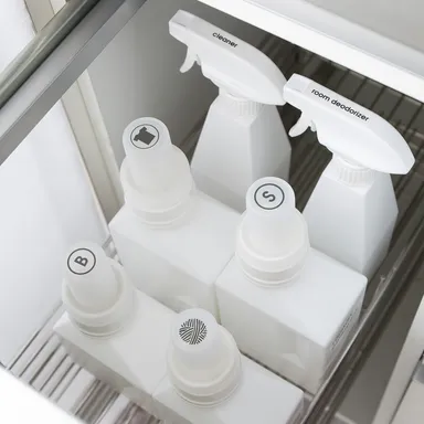 b2c laundry bottle & spray_5