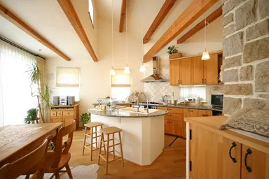 無添加住宅の内観2