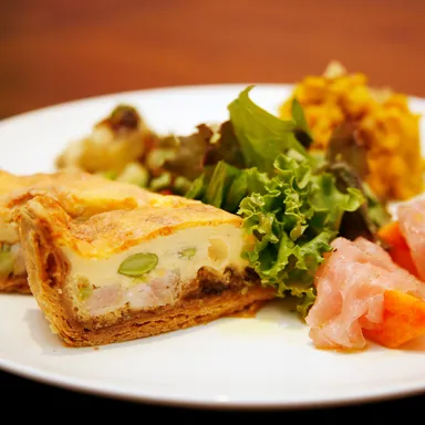 前菜の盛り合わせ