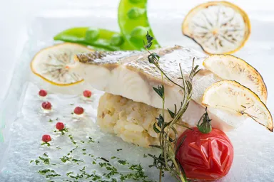 【オプションプレート料理】鮮魚のオーブン焼きソフトシェルシュリンプ添え