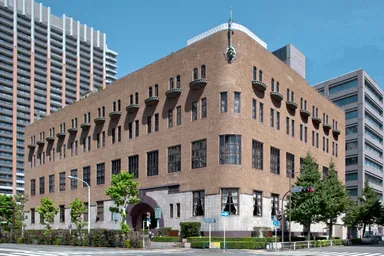 学士会館　外観