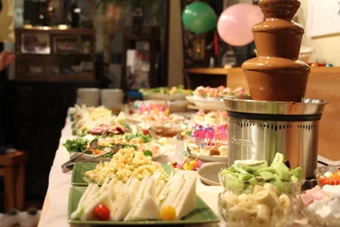 ケータリング、店内イベント