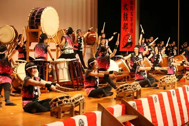 京都橘高等学校太鼓部による「和太鼓」