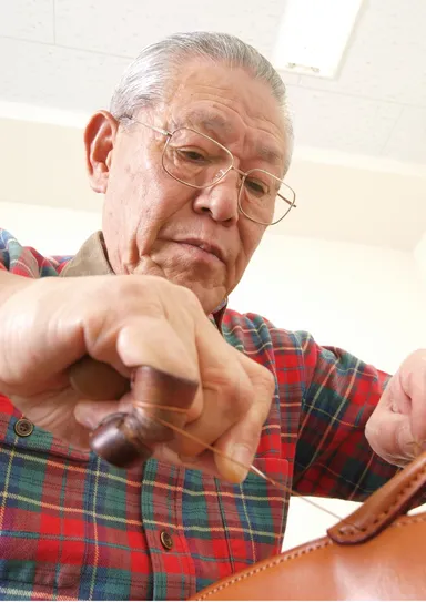 革鞄職人・板垣 英三