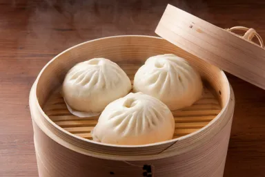 出来たての豚まん 3