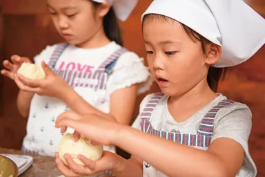 豚まん手作り体験 2