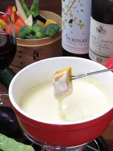 蒸籠蒸しのチーズディップ