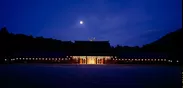 橿原神宮 夜の内拝殿