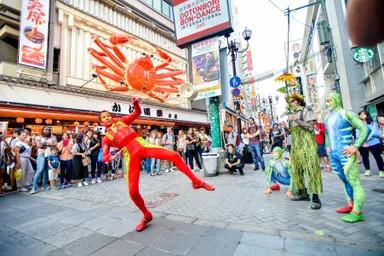 トーテム 道頓堀 かに道楽