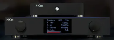 XDA-20とDRMC5前面