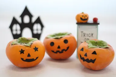 ハロウィン柿 2