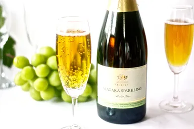 ベジターレ　ノンアルコールナイアガラスパークリング