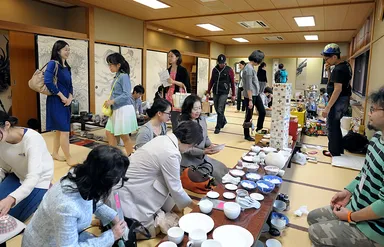 熱気溢れる会場