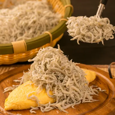 赤字覚悟のしらすぶっかけ