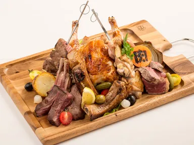 総重量2.9キロ！肉肉肉盛り