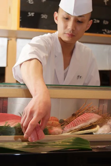 まぐろ好きな職人が集まった回転寿司