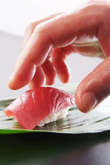 本物志向の回転寿司