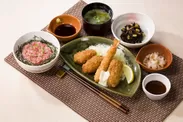 牡蠣のミックスフライ和膳（ミニまぐろご飯）［味噌汁・漬物・小鉢付き］