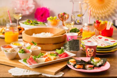 『スシロー手巻セット』盛り付け例