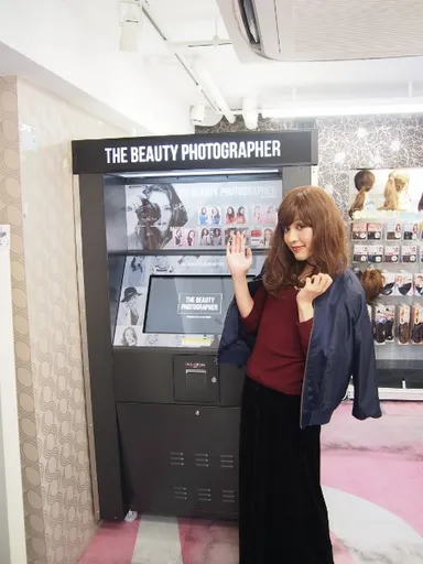 プリシラ店内に設置された「THE BEAUTY PHOTOGRAPHER」2