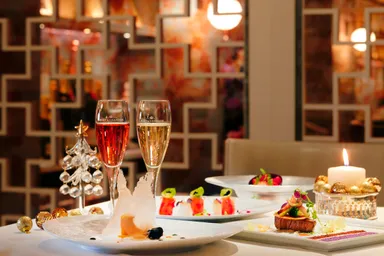 メインダイニング カサネ