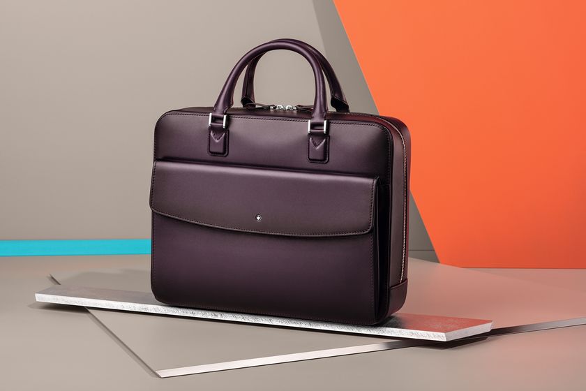 モンブラン、ルネサンスの伝統絵画技法を取り入れた
人気コレクションに新色ダークパープルが登場