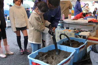 バイブレーター(振動機)にさわってみよう！