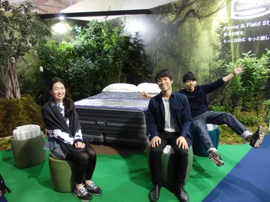 ポケットコイルを体感！