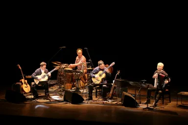 (C)兵庫県立芸術文化センター/飯島隆