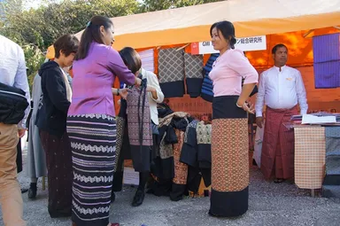 様々な文化を体験できるブースがたくさん