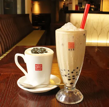 30種類以上のドリンクをテイクアウト