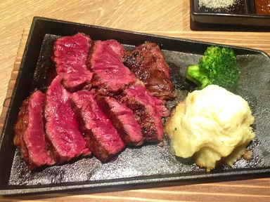 近江牛希少部位のステーキ