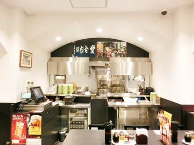 内幸町店 店内正面