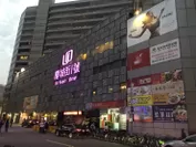出店する台北市内の商業施設