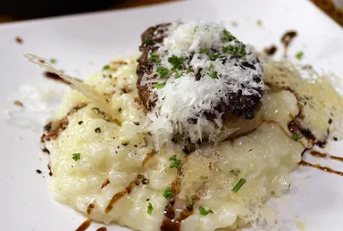 トリュフ香る濃厚チーズリゾット～フォアグラのせ～